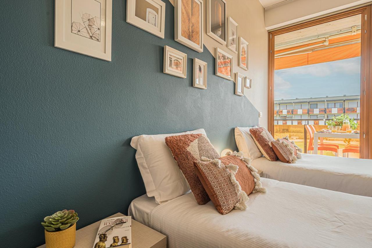 Hygge Family Apartment - One Step Away From The Lake!!! 시르미오네 외부 사진